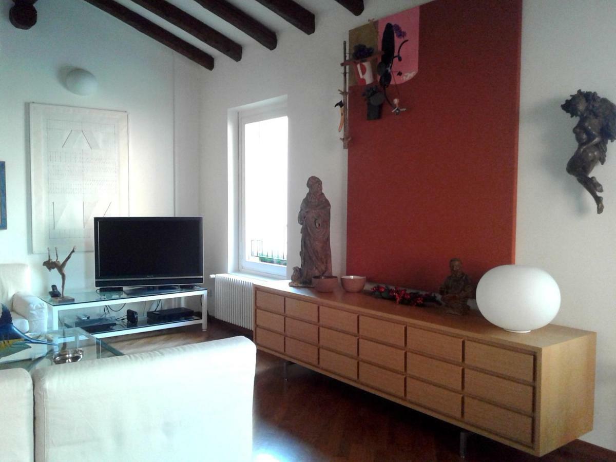B&B Griffoni 7 Bologna Buitenkant foto