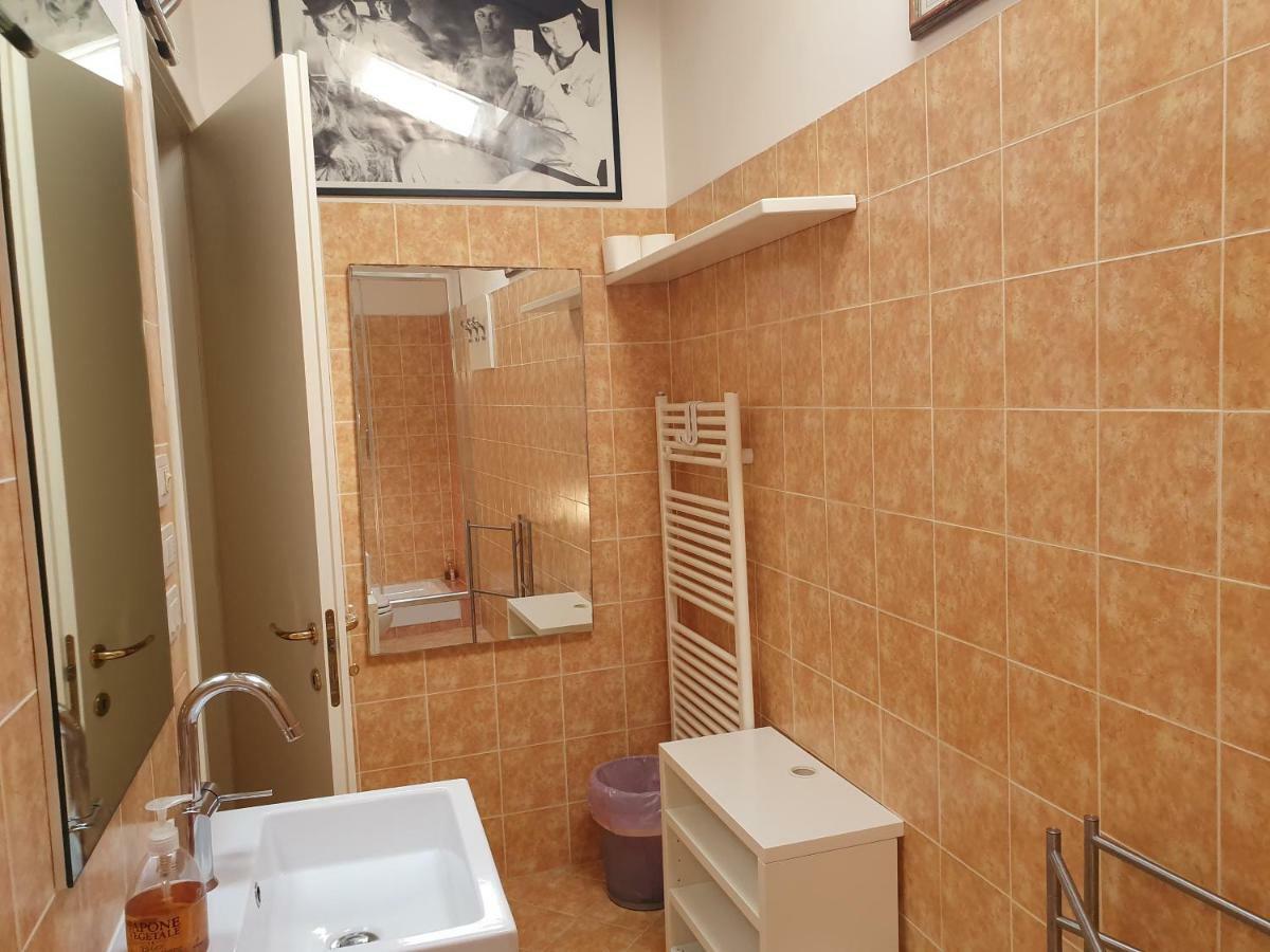B&B Griffoni 7 Bologna Buitenkant foto